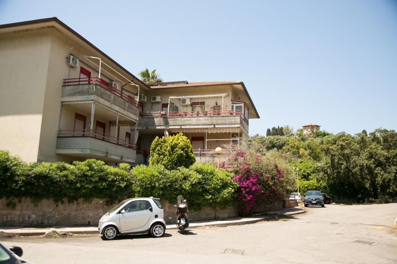 Sweet House Taormina Villa Bagian luar foto